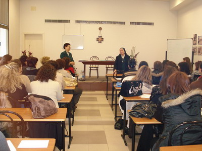 formation-educatrices-prescolaire-20093101-07.jpg